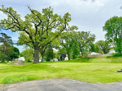 618 Giles Place, Albert Lea, MN, 56007 | Card Image