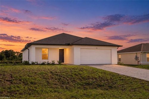 6032 Stratton Rd, Fort Myers, FL, 33905-5717 | Card Image