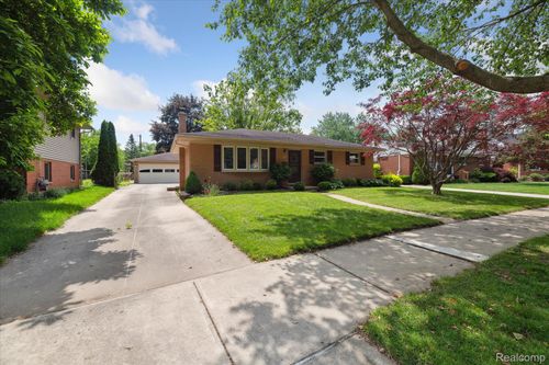 2613 Bernice St, Ann Arbor, MI, 48103-2844 | Card Image