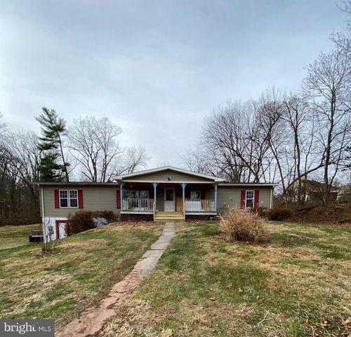 470 Plum Aly, SPRING CITY, PA, 19475-1321 | Card Image