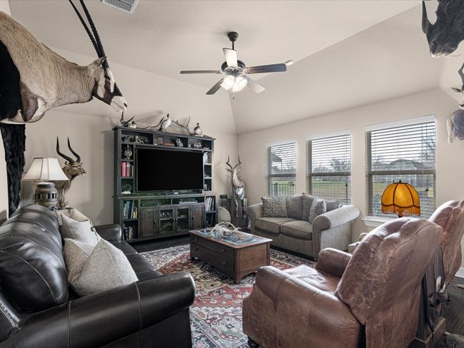 250 Parker Oaks Ln, House other with 4 bedrooms, 3 bathrooms and null parking in Hudson Oaks TX | Image 16