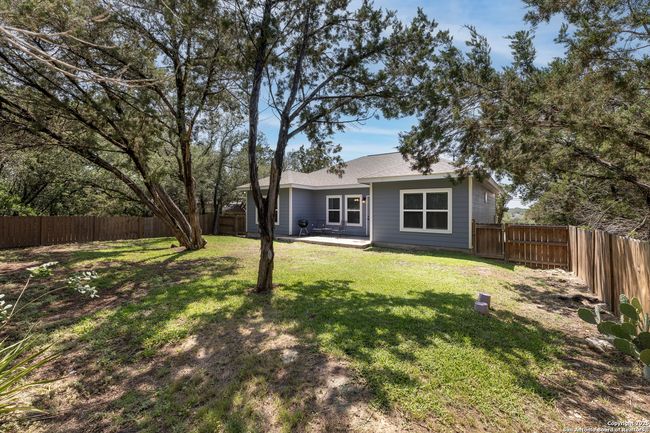 1407 Tanglewood Trl, House other with 3 bedrooms, 2 bathrooms and null parking in Spring Branch TX | Image 20