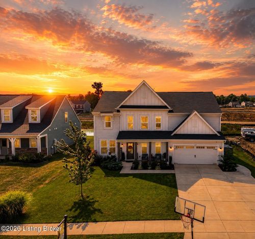 215 Stargaze Dr, Shepherdsville, KY, 40165-7491 | Card Image
