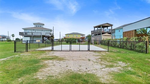 900 Salt Cedar Ln, Port Bolivar, TX, 77650 | Card Image