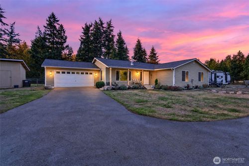 15011 Smith Prairie Rd Se, Yelm, WA, 98597-9361 | Card Image
