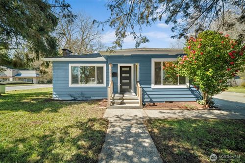 1717 Lake Park Dr Sw, Tumwater, WA, 98512-6919 | Card Image