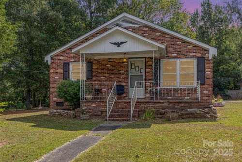 301 Hampton Rd, Lancaster, SC, 29720-3659 | Card Image