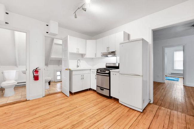 3164 Hanley St, Home with 0 bedrooms, 4 bathrooms and null parking in Hamtramck MI | Image 11