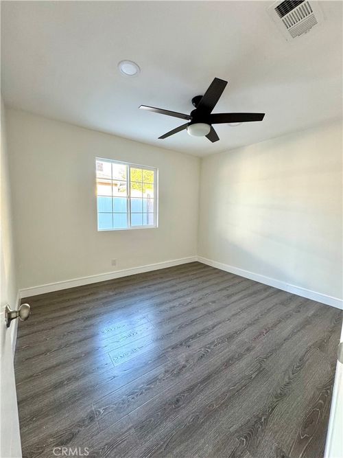 14712 Newland St, Midway City, CA, 92655-1085 | Card Image