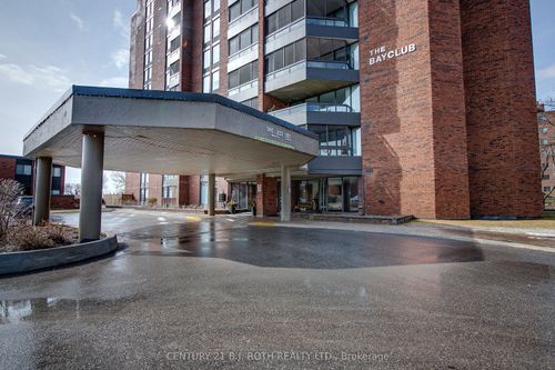 301-181 Collier St, Barrie, ON, L4M5L6 | Card Image