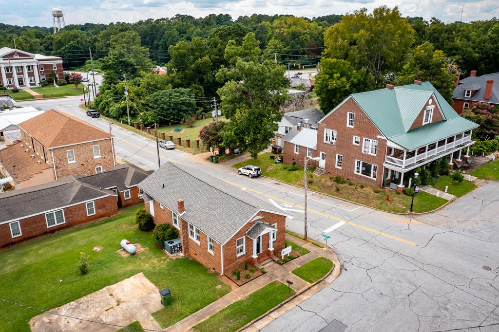 Commercial Sale in McCormick