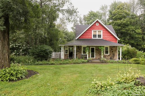 54 Devany Rd, Ferndale, NY, 12734-6801 | Card Image