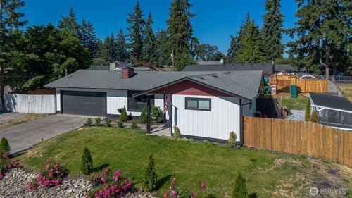 17224 10th Avenue E, Spanaway, WA, 98387 | Card Image