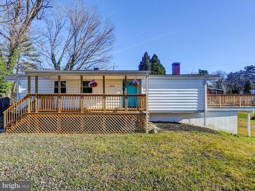 1005 Parkvalley Ct, PIKESVILLE, MD, 21208-3517 | Card Image