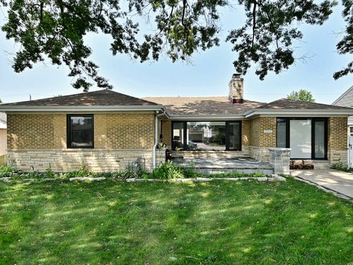 4944 Jarvis Ave, Skokie, IL, 60077-3310 | Card Image