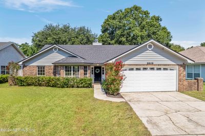 8808 Goodbys Trace Drive, House other with 3 bedrooms, 2 bathrooms and null parking in Jacksonville FL | Image 1