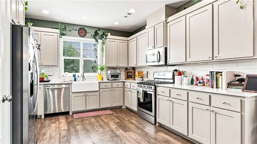 2763 Chapel Dr, Fayetteville, AR, 72704-3405 | Card Image