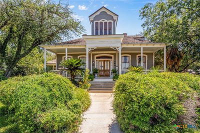 502 N Liberty Street, House other with 3 bedrooms, 1 bathrooms and null parking in Victoria TX | Image 1