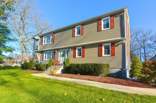1-110 Oswego St, Bellingham, MA, 02019-2200 | Card Image