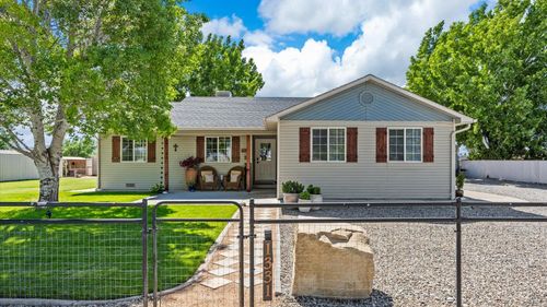 1331 13 3/10 Rd, Loma, CO, 81524-8704 | Card Image