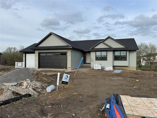 6308 Prairie Rose Circle Sw, Cedar Rapids, IA, 52404 | Card Image