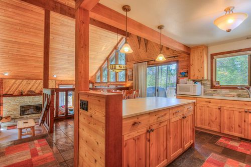 9-57085 Fox Ln, Sunriver, OR, 97707-3044 | Card Image