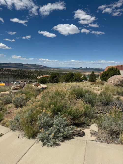 396 S Carmel Ridge Cir, Cedar City, UT, 84720 | Card Image