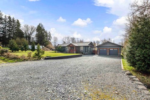 23544 20 Ave, Langley, BC, V2Z2Z7 | Card Image