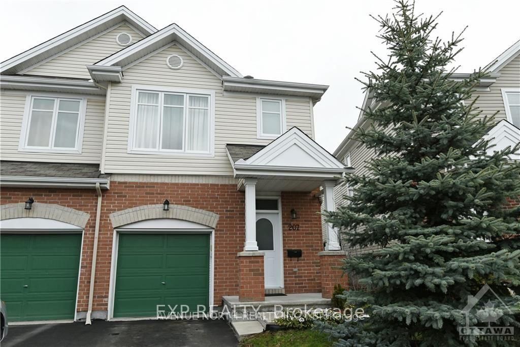 Residential Lease in Blossom Park - Airport and Area