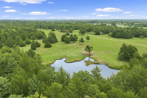 5 N Country Pl, Ada, OK, 74820 | Card Image