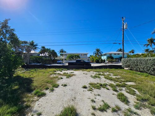 195 S Indies Dr, Duck Key, FL, 33050-3723 | Card Image