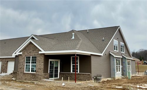 108c-109 Independence Dr, Cabot, PA, 16023-2107 | Card Image