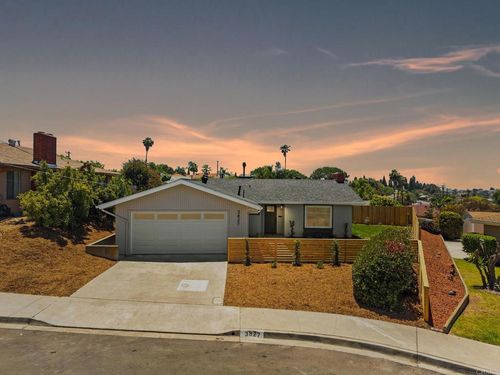 3827 Westgate Pl, San Diego, CA, 92105-5113 | Card Image