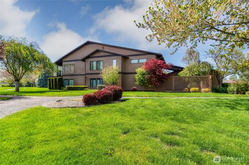 103-2100 Plaza Way, Walla Walla, WA, 99362-9298 | Card Image