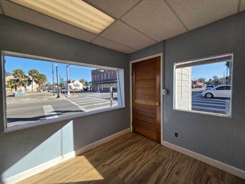 131 N Jefferson St, Perry, FL, 32347-3230 | Card Image