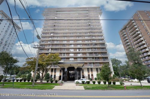 7f-151 Prospect Avenue, Hackensack, NJ, 07601 | Card Image