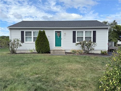 109 George Schaeffer St, South Kingstown, RI, 02879-2308 | Card Image