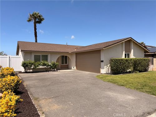 415 Calle Neblina, San Clemente, CA, 92672-2122 | Card Image