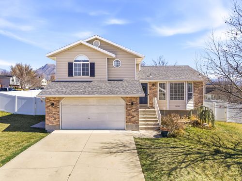 1056 300, American Fork, UT, 84003-5145 | Card Image
