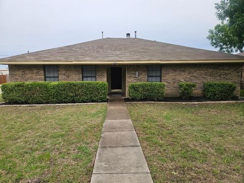 3136 Tina St, Sachse, TX, 75048-3110 | Card Image