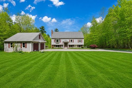 2 Howard Ln, Lakeville, MA, 02347-1858 | Card Image