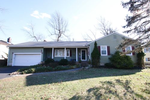 450 Redmond Ave, Oakhurst, NJ, 07755-1428 | Card Image
