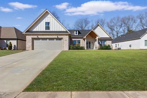 5612 Claire Dr, Benton, AR, 72019-8910 | Card Image