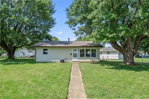 779 Emmett Dr, Xenia, OH, 45385-2433 | Card Image