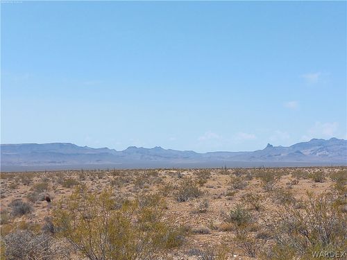 2 I-40, Yucca, AZ, 86438 | Card Image