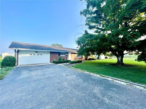 1717 Archer Ave, Marshall, IL, 62441-4434 | Card Image