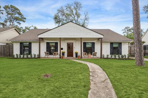 1034 Bethlehem St, Houston, TX, 77018-1415 | Card Image