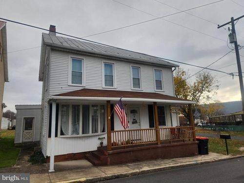 205 N Keystone St, MUIR, PA, 17957-9705 | Card Image