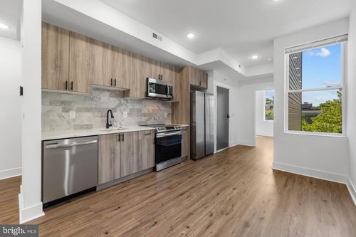 unit-2-3934 W Girard Ave, Philadelphia, PA, 19104-1137 | Card Image