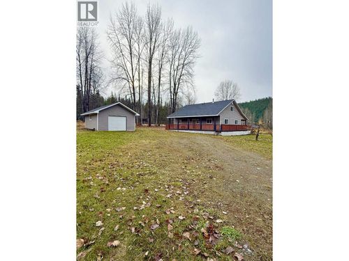 6017 Cedar Creek Rd, Likely, BC, V0L1N0 | Card Image